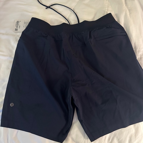 Men’s Lululemon Zeroed in Short 7 inch. Navy. NWT. - Picture 2 of 6